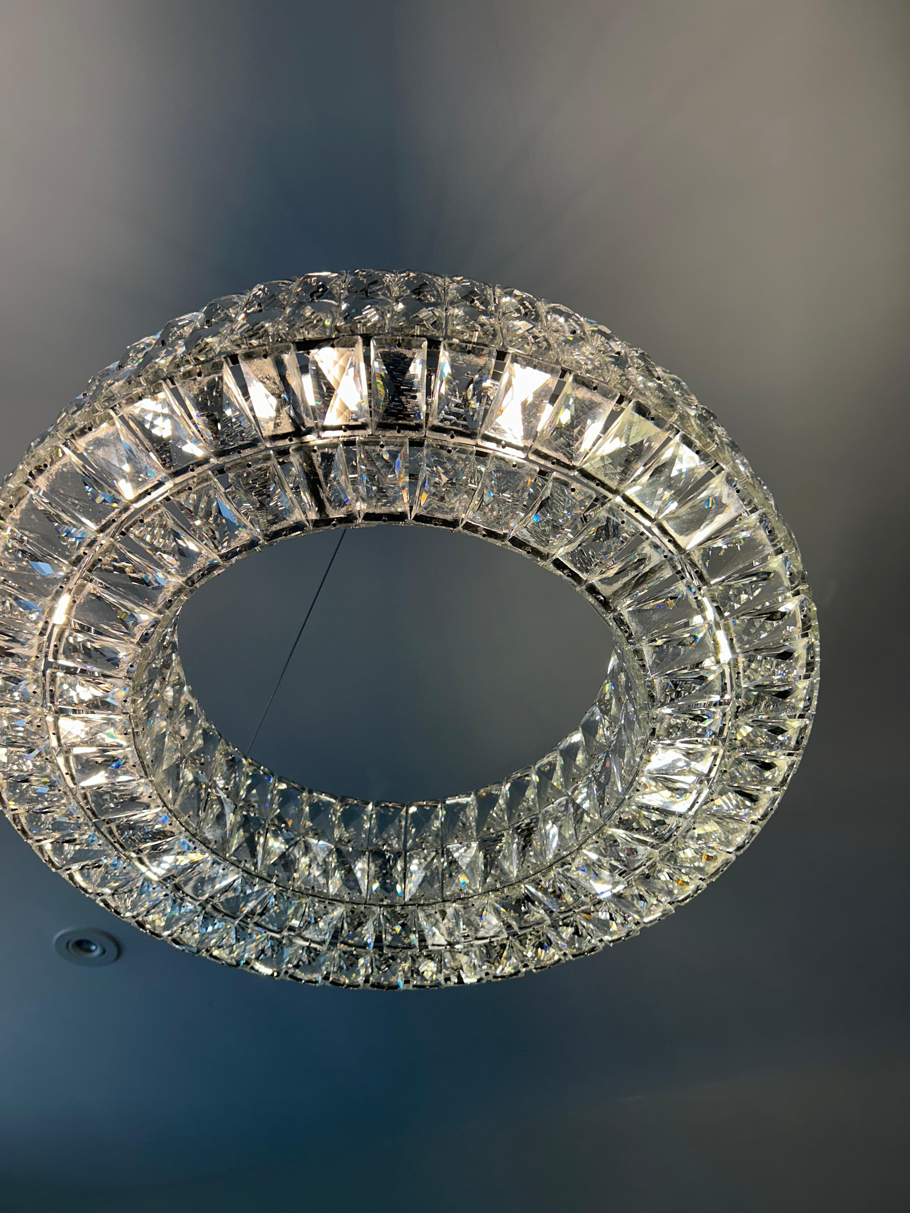 Professional chandelier service