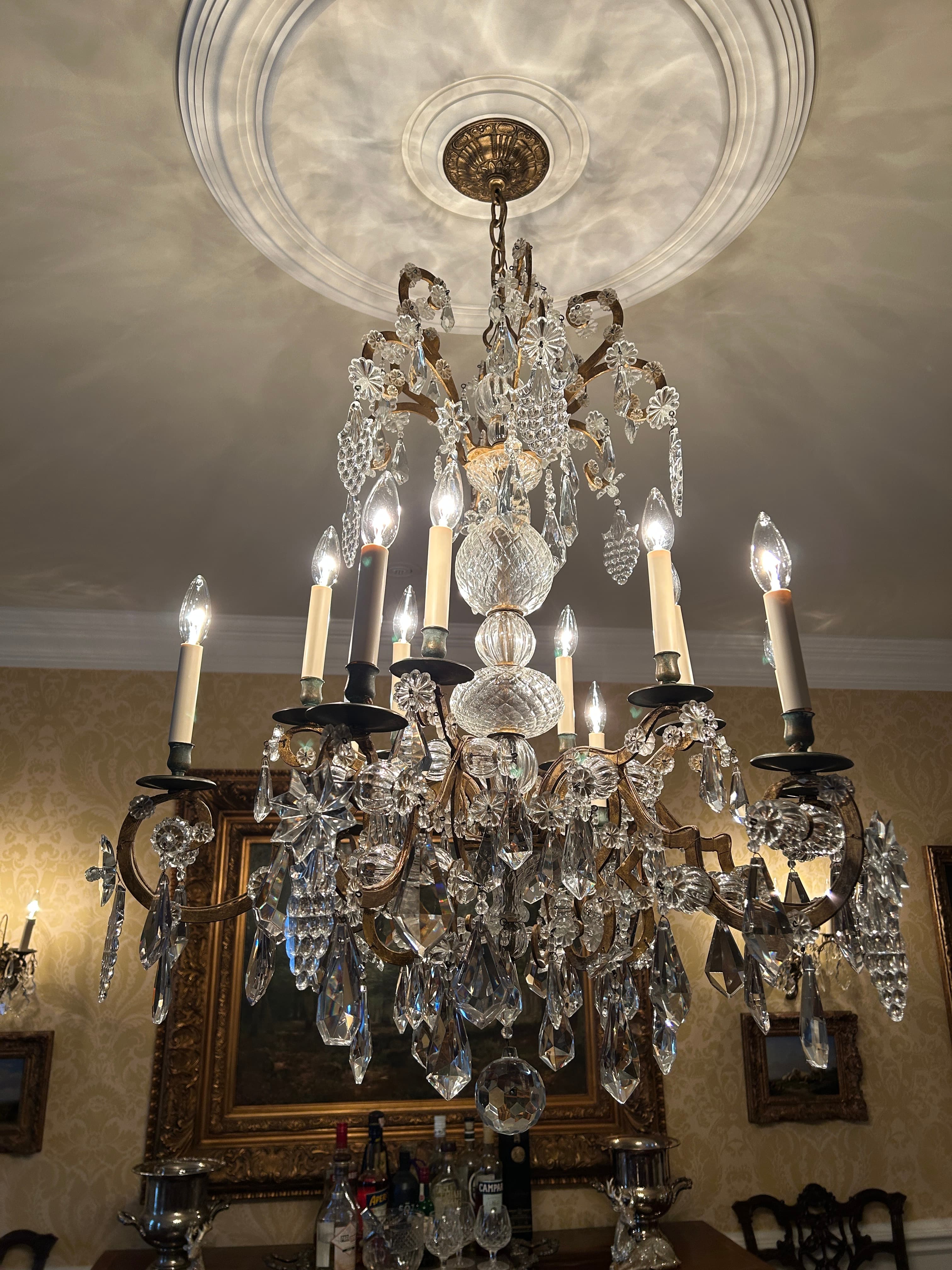 Modern chandelier after cleaning